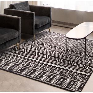 Hendershot Black Indoor/Outdoor Rug